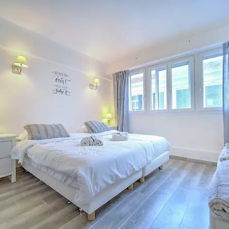 Lecerf : Vaste 4 Pieces 7-8 Pers Hyper Centre By Olam Properties 아파트